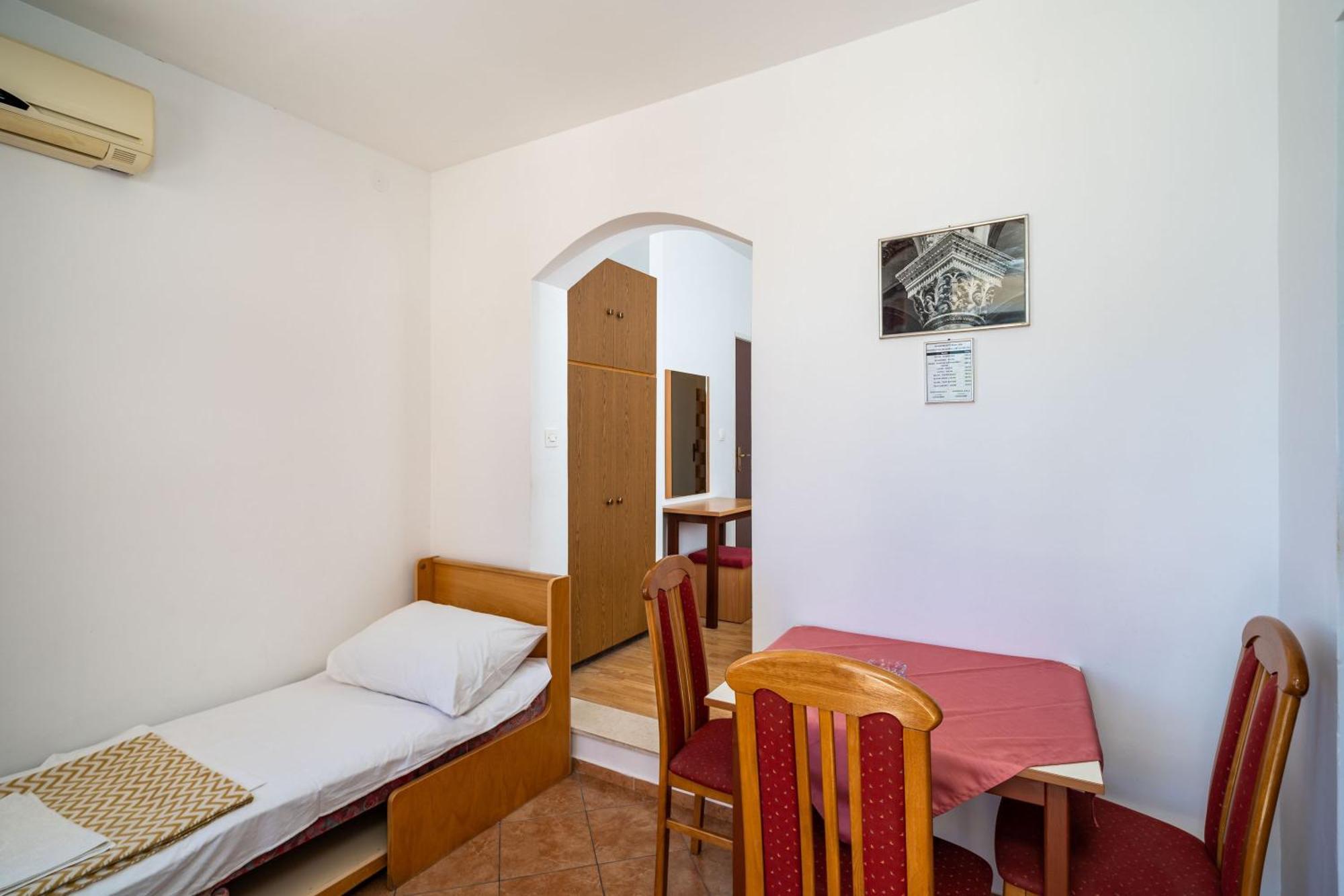 Apartments Klis Mlini Quarto foto